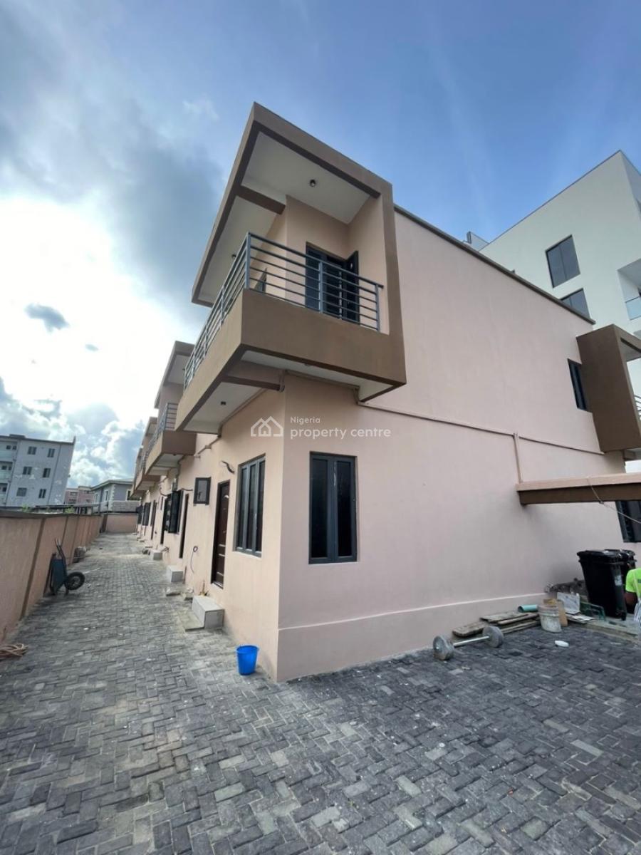 Nice 1 Bedroom Duplex with Excellent Facility, Ikate Ilasan, Lekki, Lagos, House for Rent