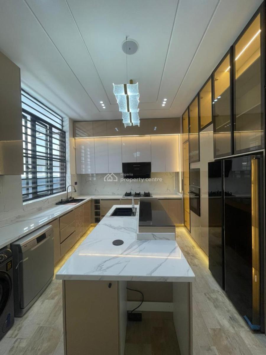 Alluringly Finished 5 Bedroom Duplex + Bq , Swimming Pool and Cinema, Lekki County, Lekki, Lagos, Detached Duplex for Sale