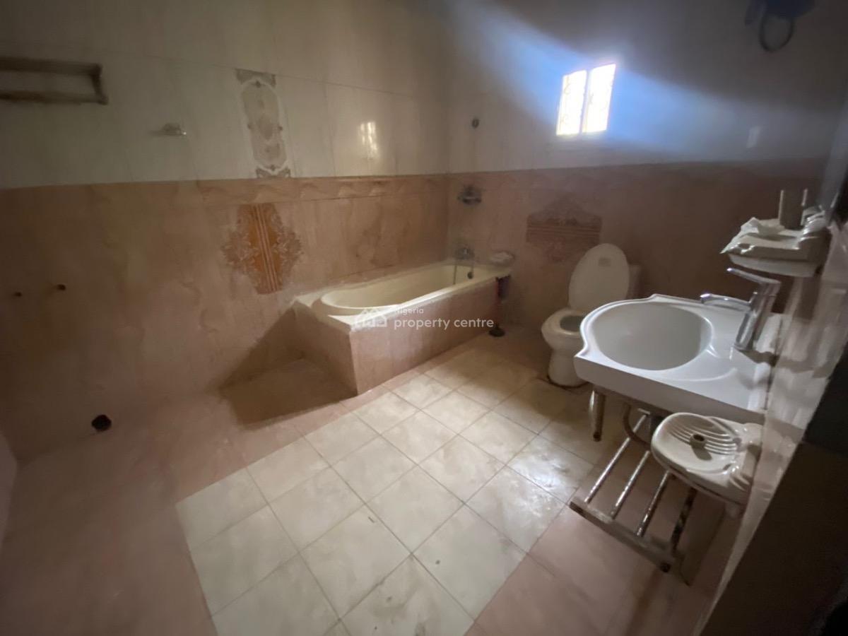 4 Bedroom Terrace Duplex with Bq, Durumi, Abuja, Terraced Duplex for Rent
