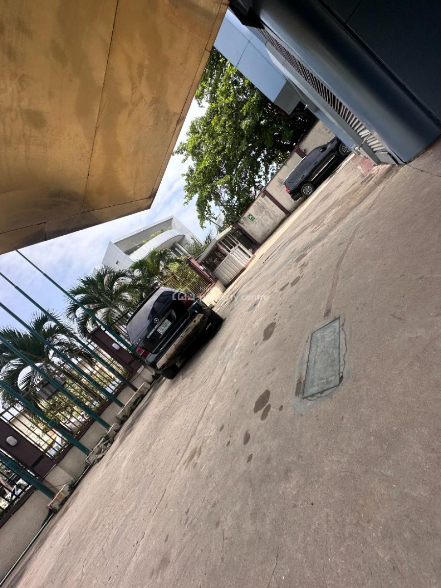 Renovated and Spacious Mini Flat, Victoria Island (vi), Lagos, Mini Flat (room and Parlour) for Rent