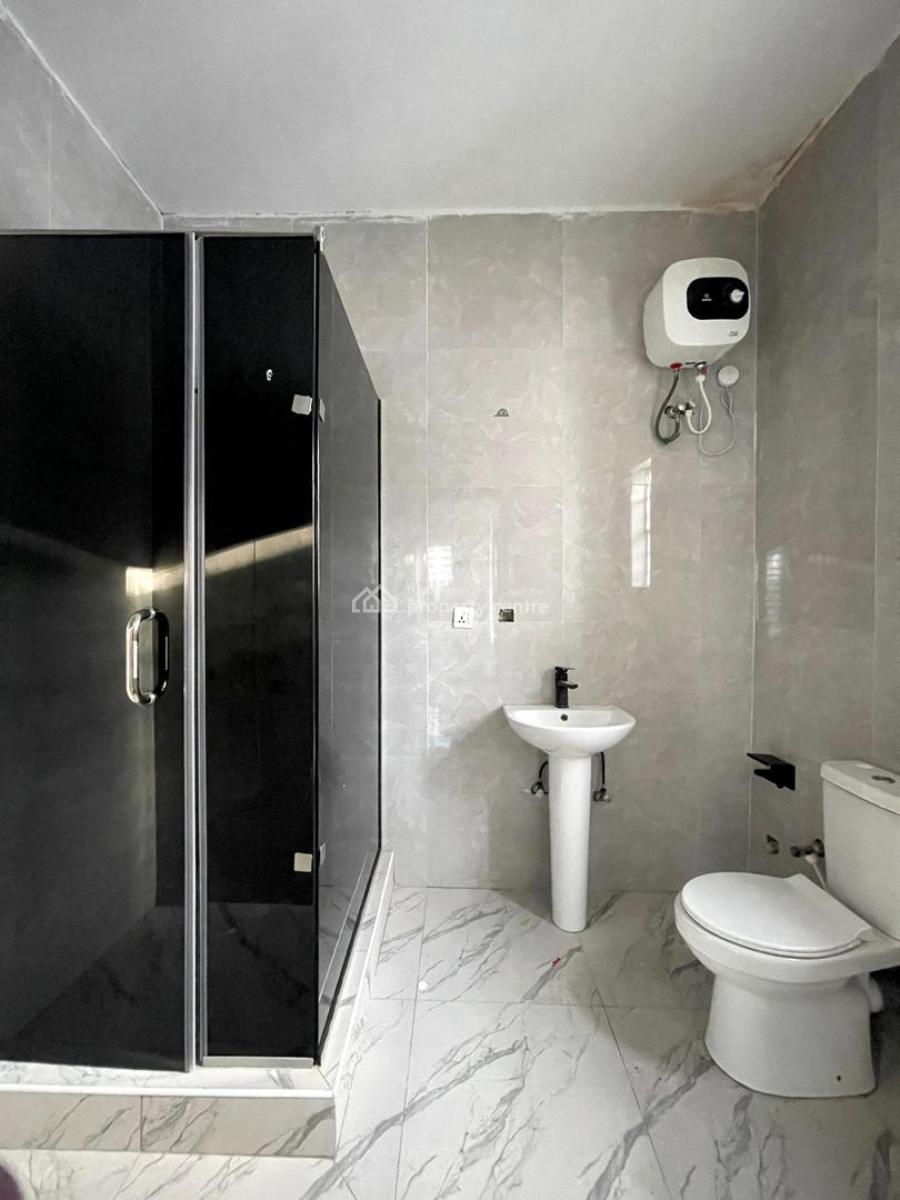 2 Bed Room Flat, Sangotede Shoprite, Lekki Expressway, Lekki, Lagos, Flat / Apartment for Rent