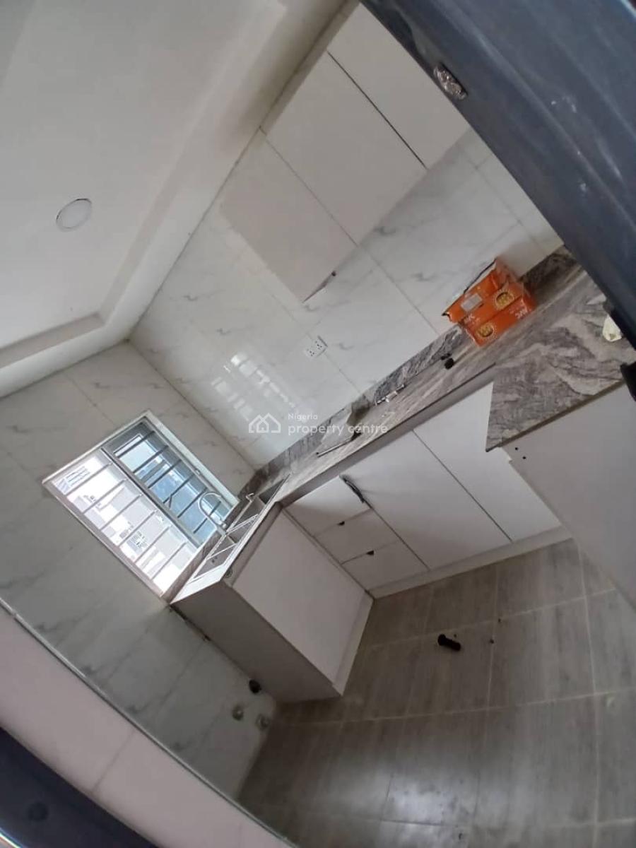 2 Bed Room Flat, Sangotede Shoprite, Lekki Expressway, Lekki, Lagos, Flat / Apartment for Rent