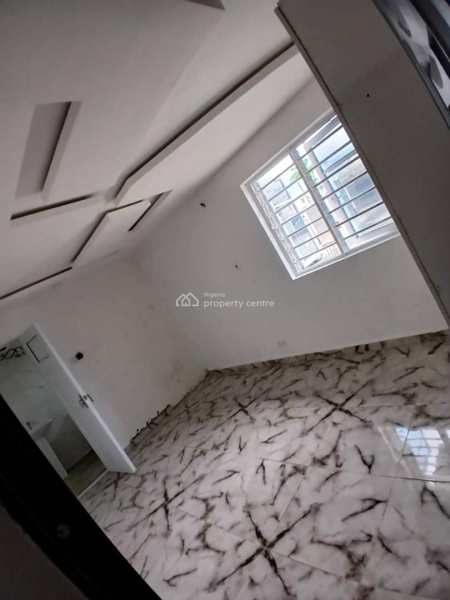2 Bed Room Flat, Sangotede Shoprite, Lekki Expressway, Lekki, Lagos, Flat / Apartment for Rent