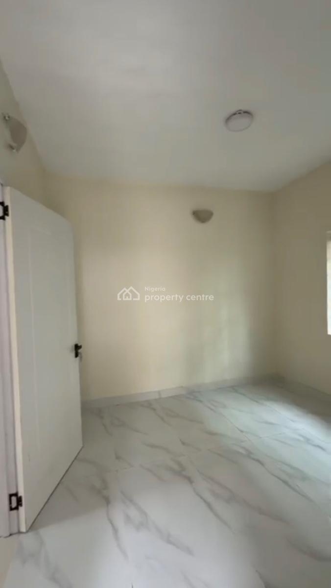 Newly Renovated Executive Miniflat, Lekki Phase 1, Lekki, Lagos, Mini Flat (room and Parlour) for Rent