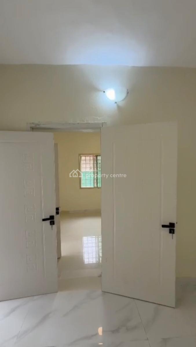 Newly Renovated Executive Miniflat, Lekki Phase 1, Lekki, Lagos, Mini Flat (room and Parlour) for Rent