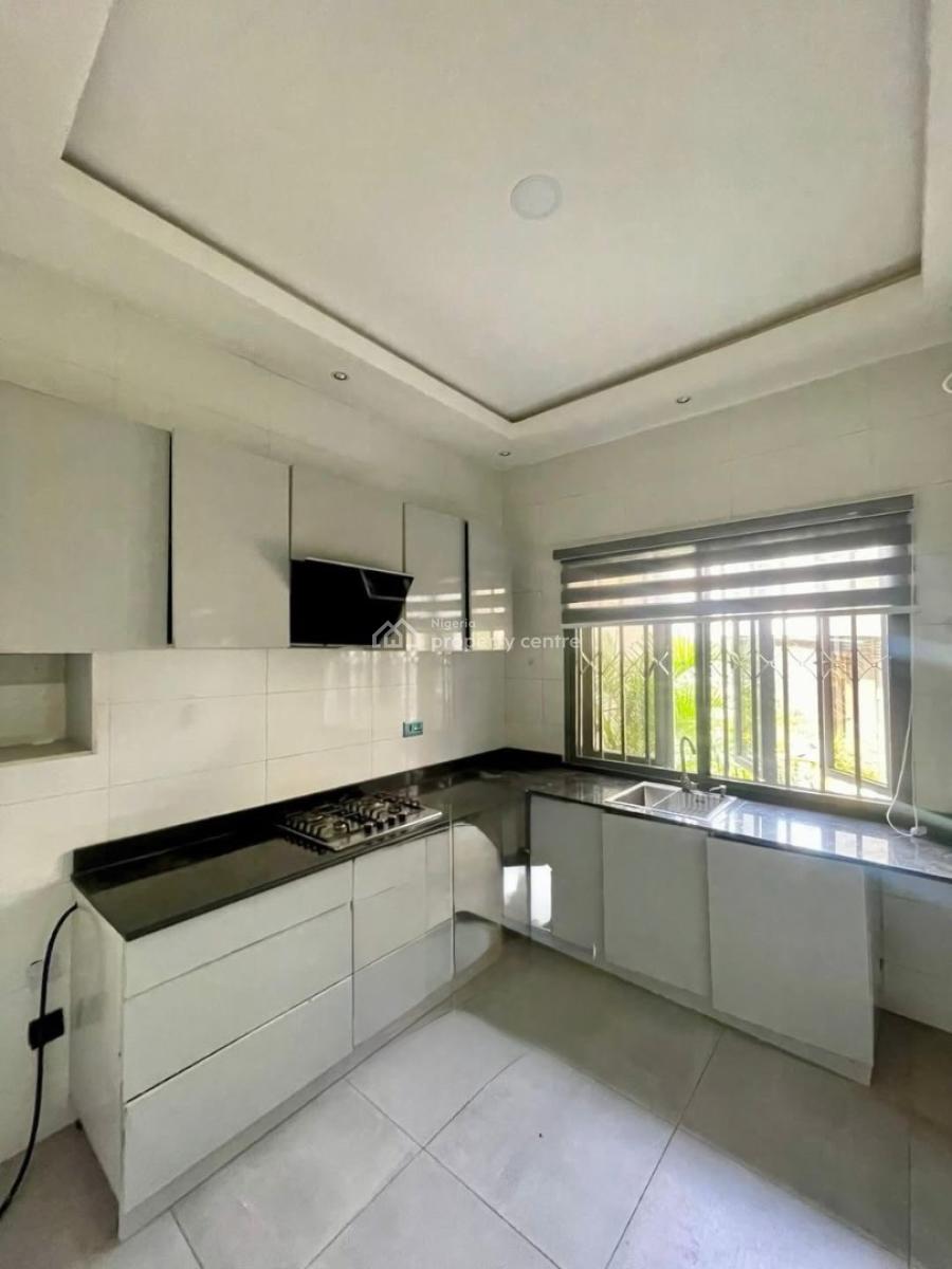 Well Maintain 2 Bedroom Apartment with Excellent Facility, Ikate, Lekki, Lagos, Flat / Apartment for Rent
