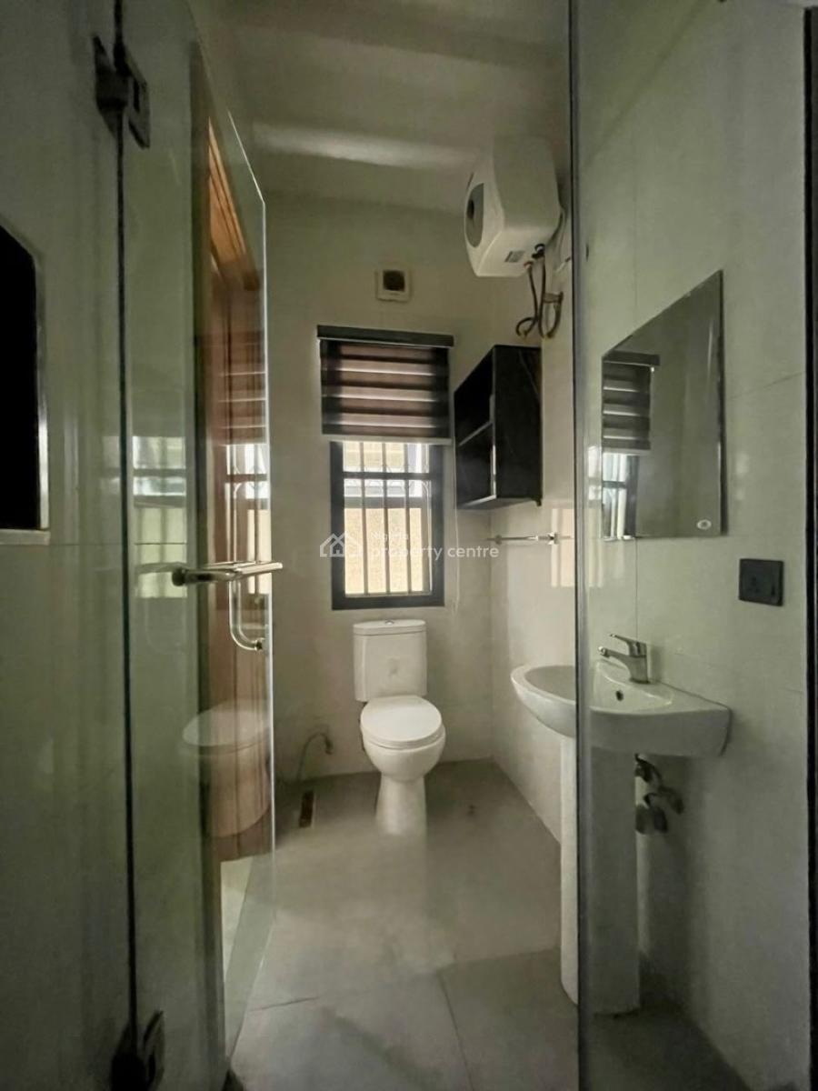 Well Maintain 2 Bedroom Apartment with Excellent Facility, Ikate, Lekki, Lagos, Flat / Apartment for Rent