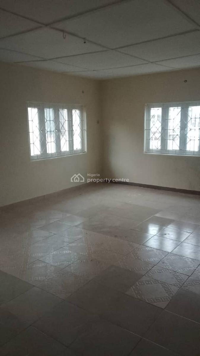 4 Bedroom House with a Room Bq, Nuru Oniwo/ Surulere/lagos, Surulere, Lagos, Detached Duplex for Rent