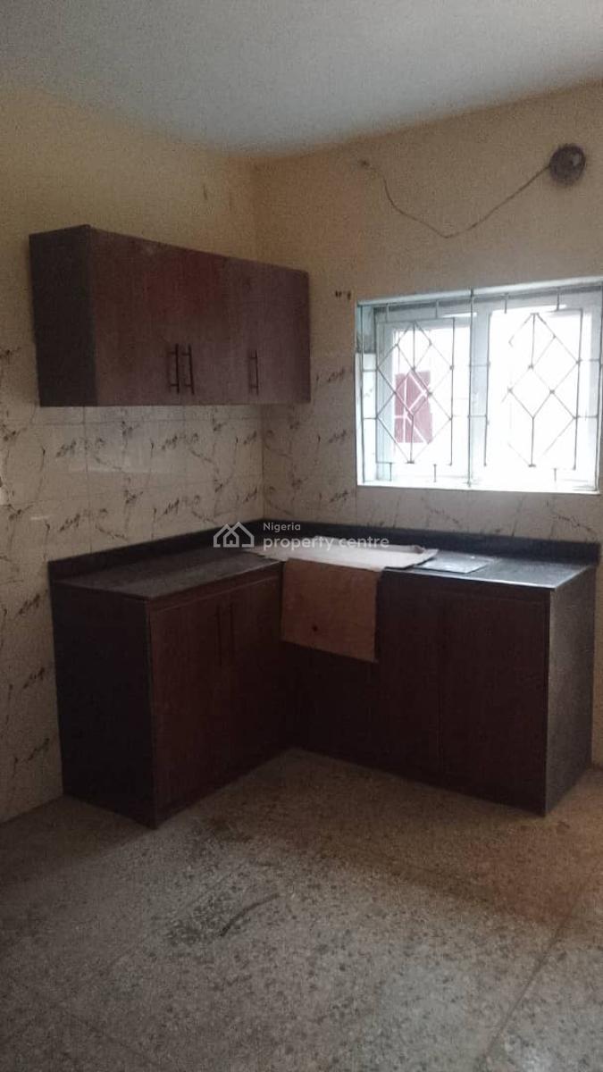4 Bedroom House with a Room Bq, Nuru Oniwo/ Surulere/lagos, Surulere, Lagos, Detached Duplex for Rent