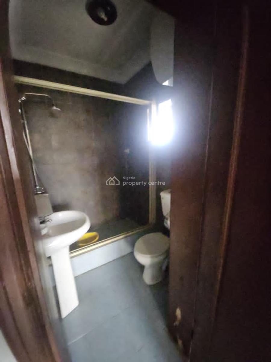 Well Maintained & Spacious 4 Bedroom Semi Detached Duplex, Omole Phase 2, Omole Phase 2, Ikeja, Lagos, Semi-detached Duplex for Rent