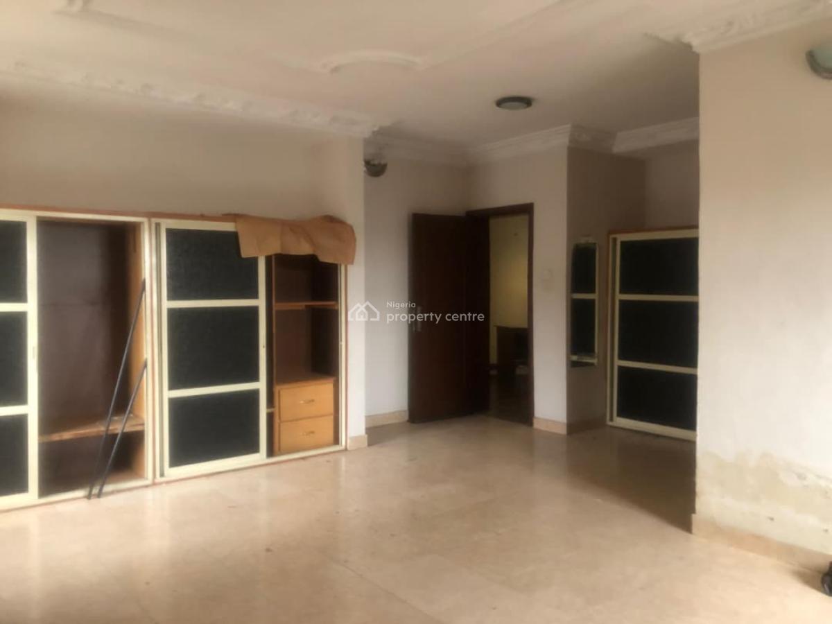 Well Maintained & Spacious 4 Bedroom Semi Detached Duplex, Omole Phase 2, Omole Phase 2, Ikeja, Lagos, Semi-detached Duplex for Rent