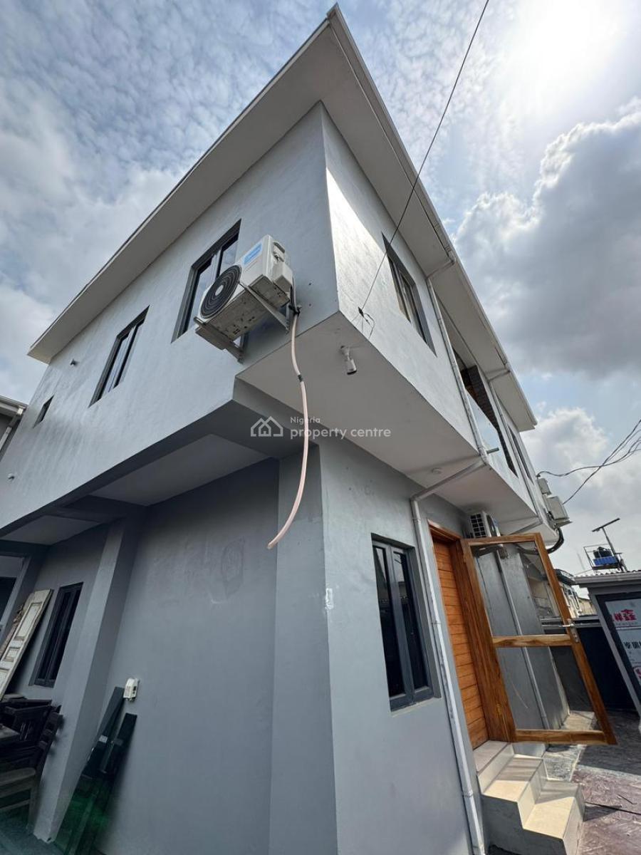 3 Bedroom Fully Detached Duplex Furnished, Surulere, Lagos, Detached Duplex for Sale