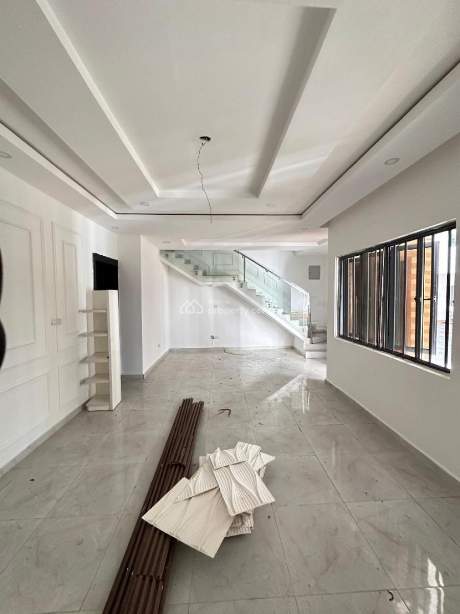 4 Bedroom Terraced Duplex with a Room Bq, Osapa, Lekki, Lagos, Terraced Duplex for Rent