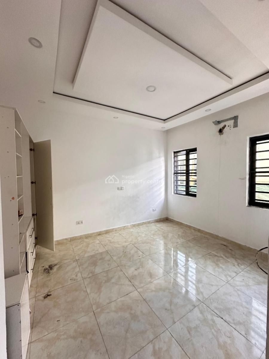 4 Bedroom Terraced Duplex with a Room Bq, Osapa, Lekki, Lagos, Terraced Duplex for Rent