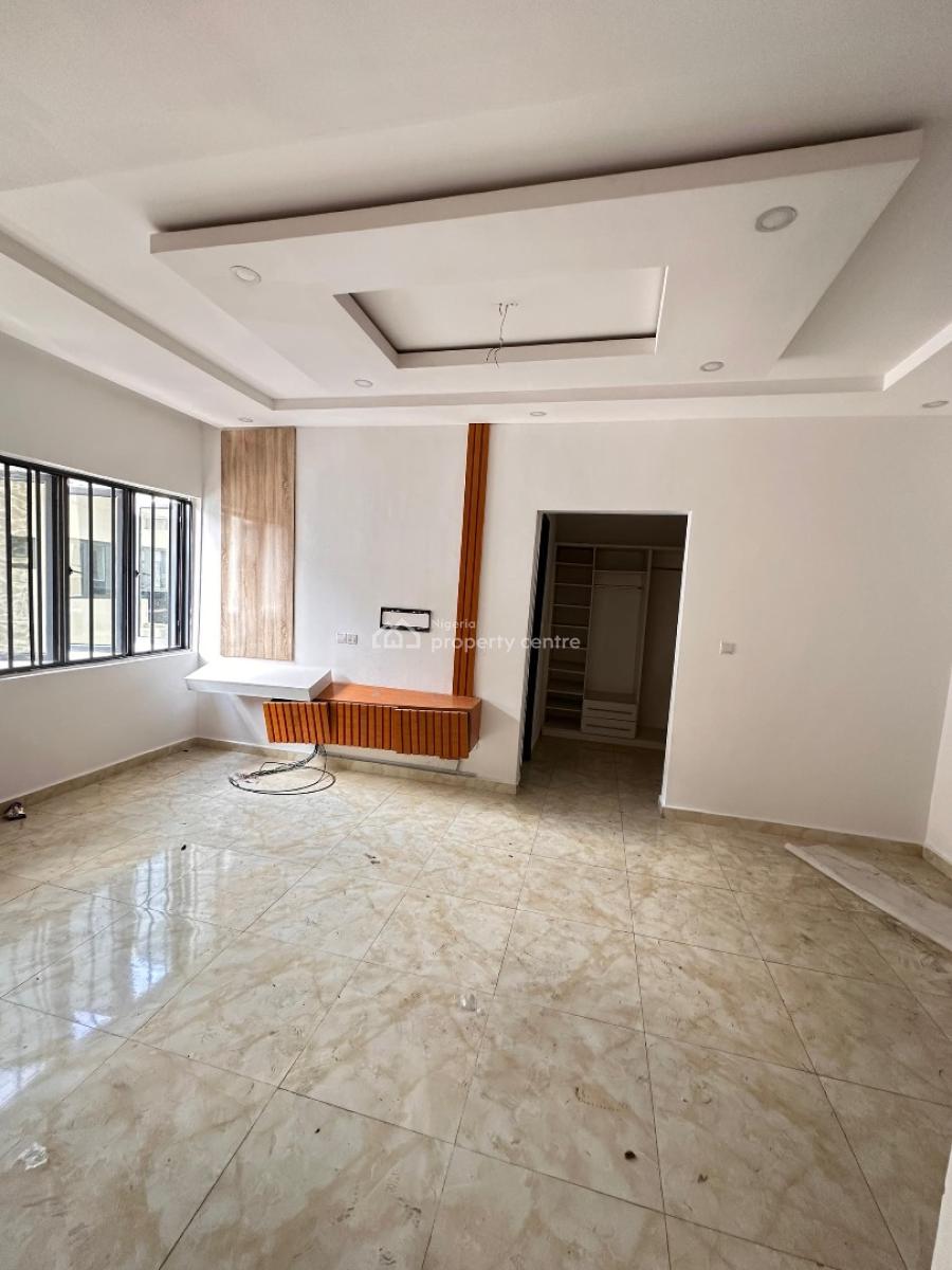 4 Bedroom Terraced Duplex with a Room Bq, Osapa, Lekki, Lagos, Terraced Duplex for Rent