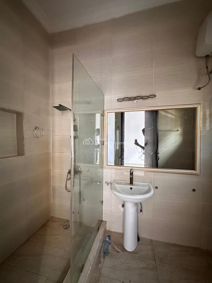 4 Bedroom Terraced Duplex with a Room Bq, Osapa, Lekki, Lagos, Terraced Duplex for Rent