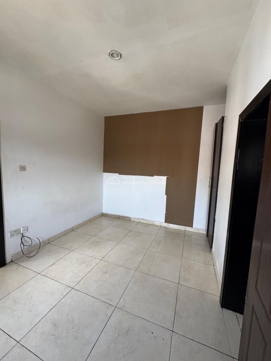 Mini Flat + Balcony, Osapa, Lekki, Lagos, Mini Flat (room and Parlour) for Rent