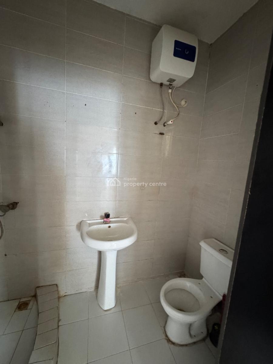 Mini Flat + Balcony, Osapa, Lekki, Lagos, Mini Flat (room and Parlour) for Rent