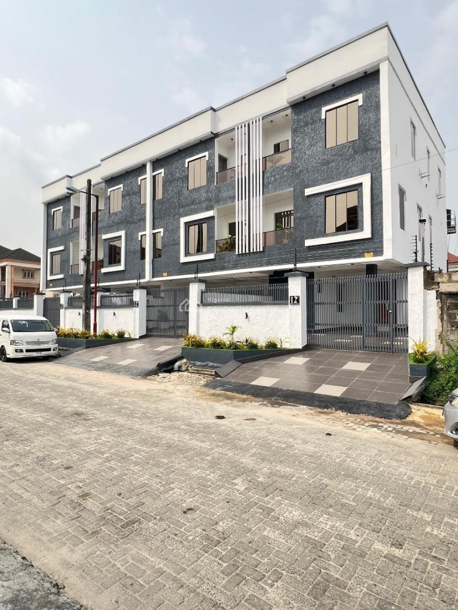 Luxurious 4 Bedroom Terrace Duplex with Bq, Off Admiralty, Lekki Phase 1, Lekki, Lagos, Terraced Duplex for Sale