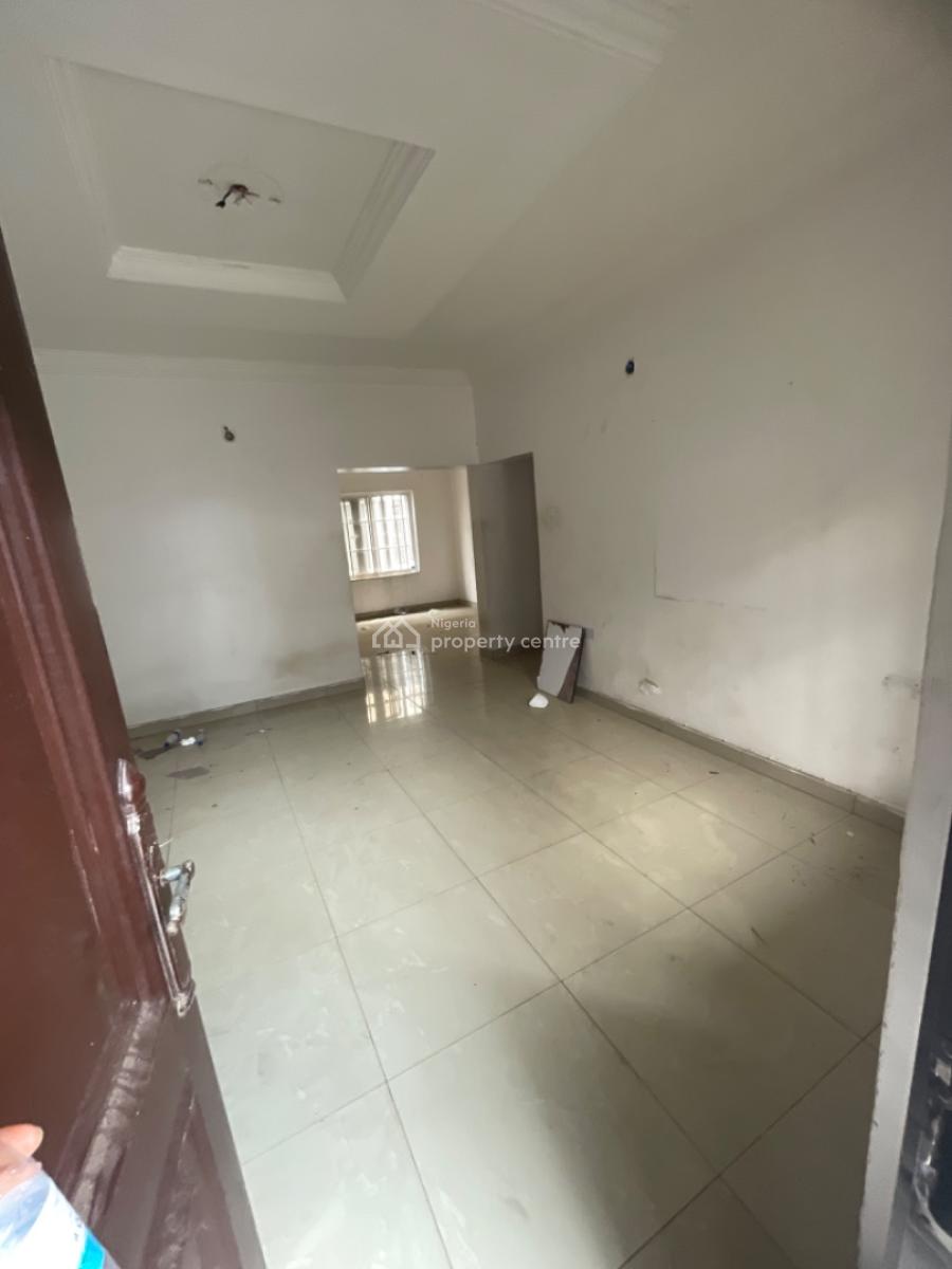 Luxury 2 Bedroom Flat, Gra Phase 1, Magodo, Lagos, Flat / Apartment for Rent
