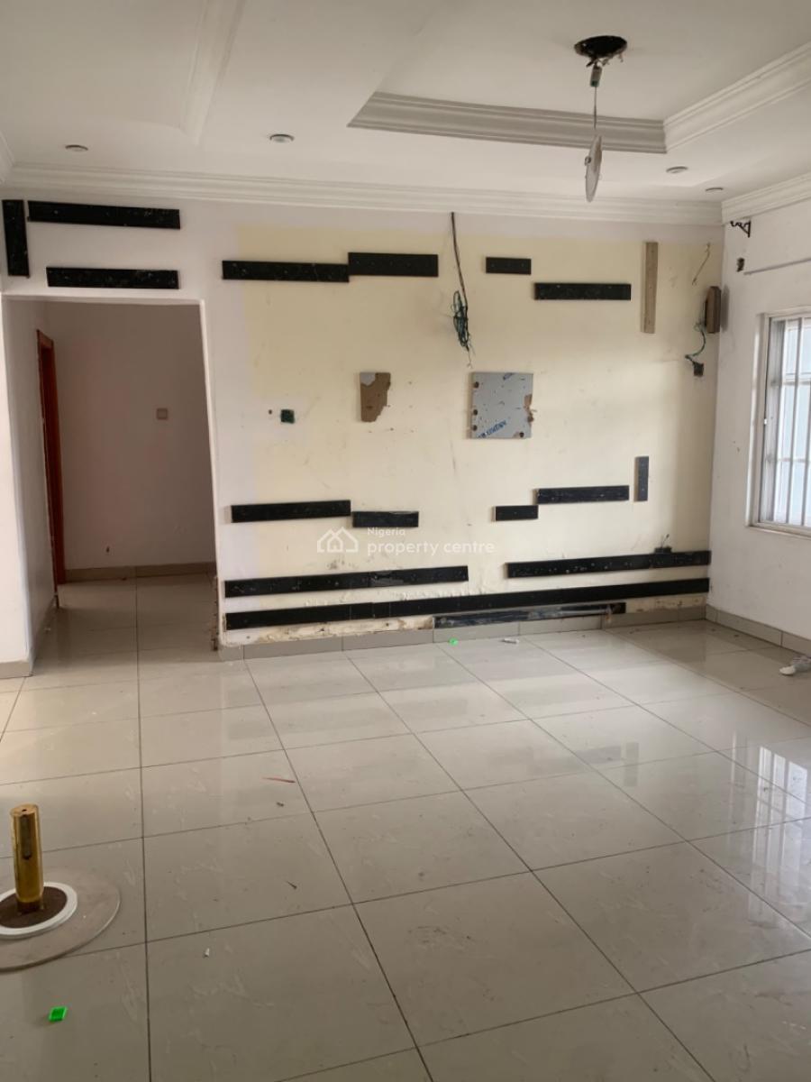 Luxury 2 Bedroom Flat, Gra Phase 1, Magodo, Lagos, Flat / Apartment for Rent