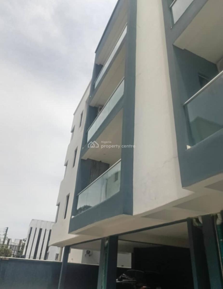 Opulent Spacious 2 Bedroom Apartment in a Secure Estate, Lekki Peninsula, Lekki, Lagos, Flat / Apartment for Rent