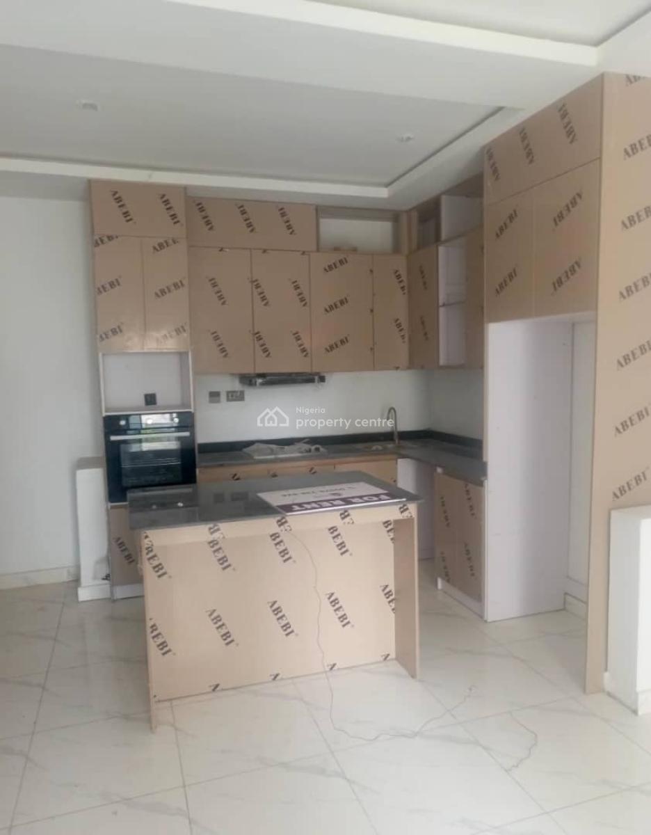 Opulent Spacious 2 Bedroom Apartment in a Secure Estate, Lekki Peninsula, Lekki, Lagos, Flat / Apartment for Rent