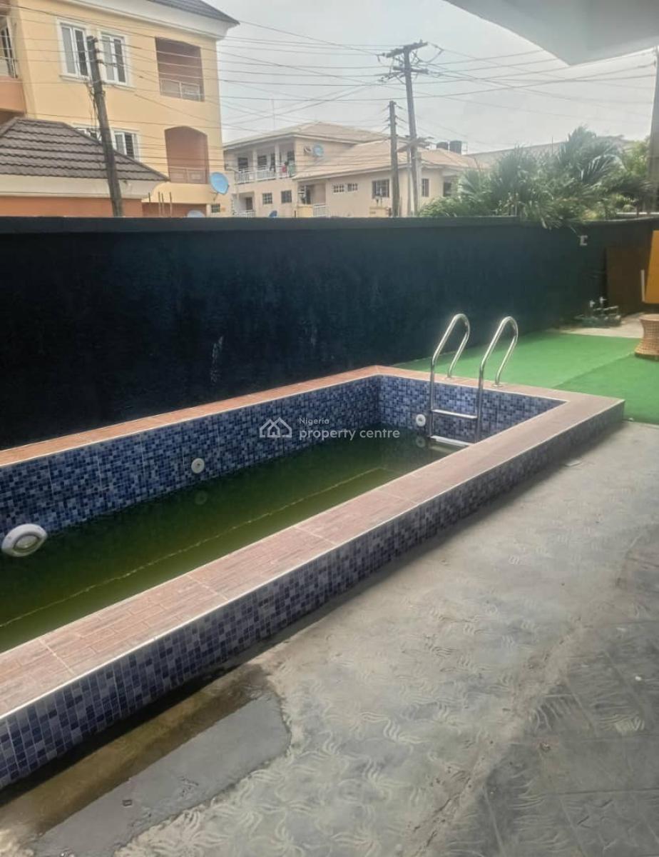 Opulent Spacious 2 Bedroom Apartment in a Secure Estate, Lekki Peninsula, Lekki, Lagos, Flat / Apartment for Rent