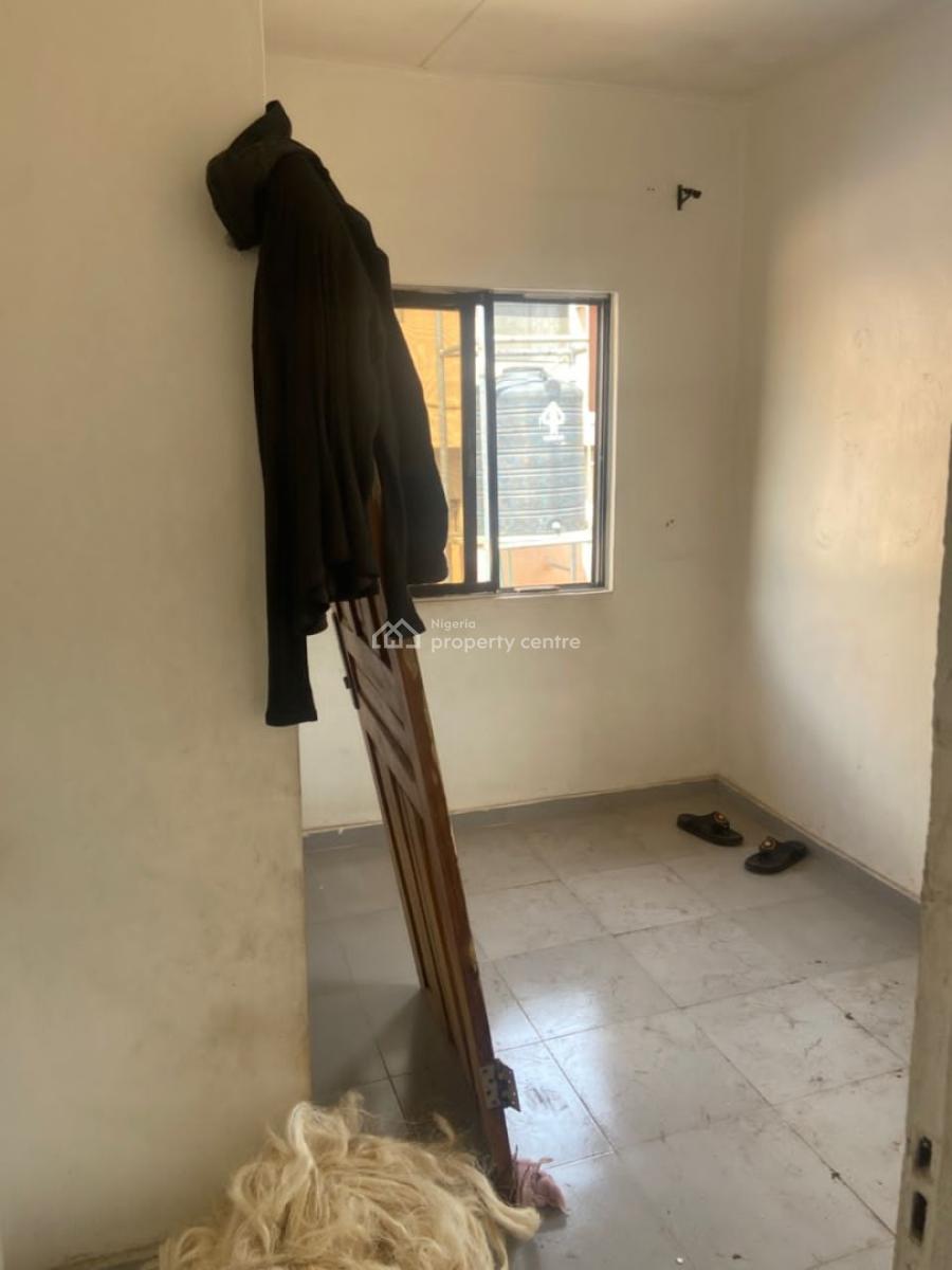 Decent 2 Bedroom Flat Apartment, By Omole Phase 2, Olowora, Magodo, Lagos, Flat / Apartment for Rent