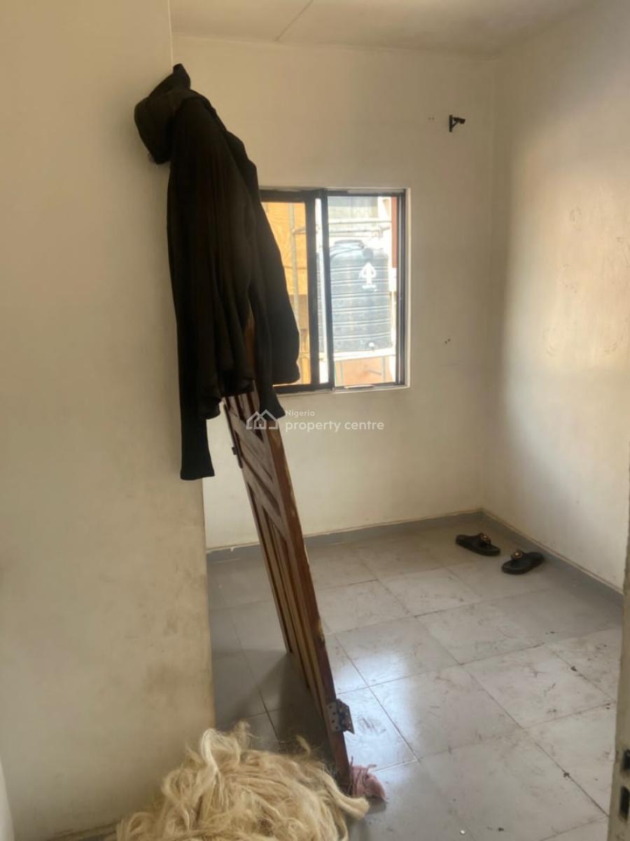 Decent 2 Bedroom Flat Apartment, By Omole Phase 2, Olowora, Magodo, Lagos, Flat / Apartment for Rent