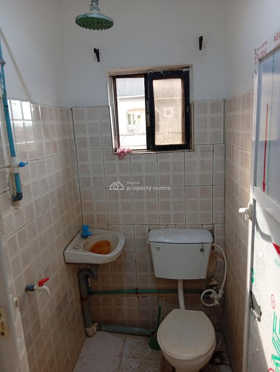 Decent 2 Bedrooms Apartment, By Omole Phase 2, Olowora, Magodo, Lagos, Flat / Apartment for Rent