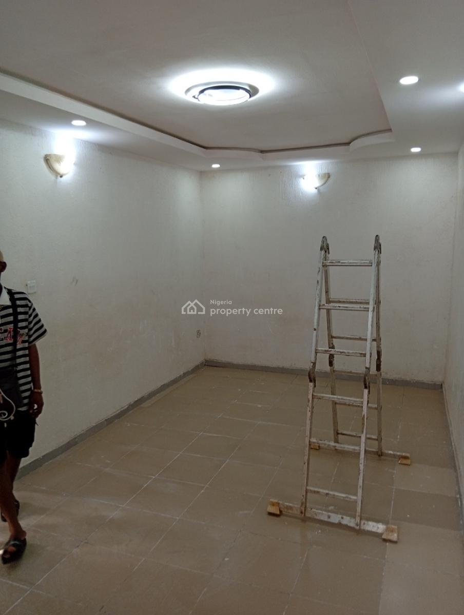 Decent 2 Bedrooms Apartment, By Omole Phase 2, Olowora, Magodo, Lagos, Flat / Apartment for Rent