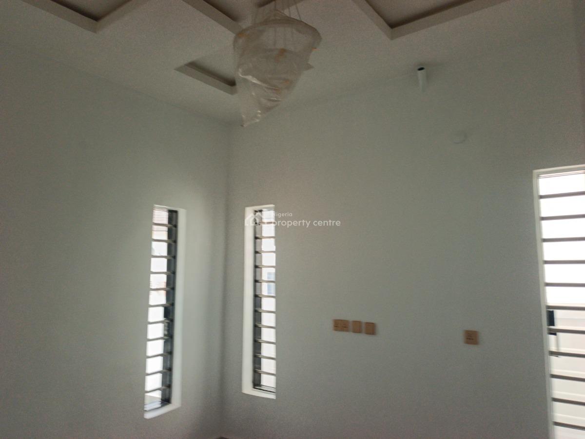 5 Bedroom with Bq, Gra, Asaba, Delta, Detached Duplex for Sale