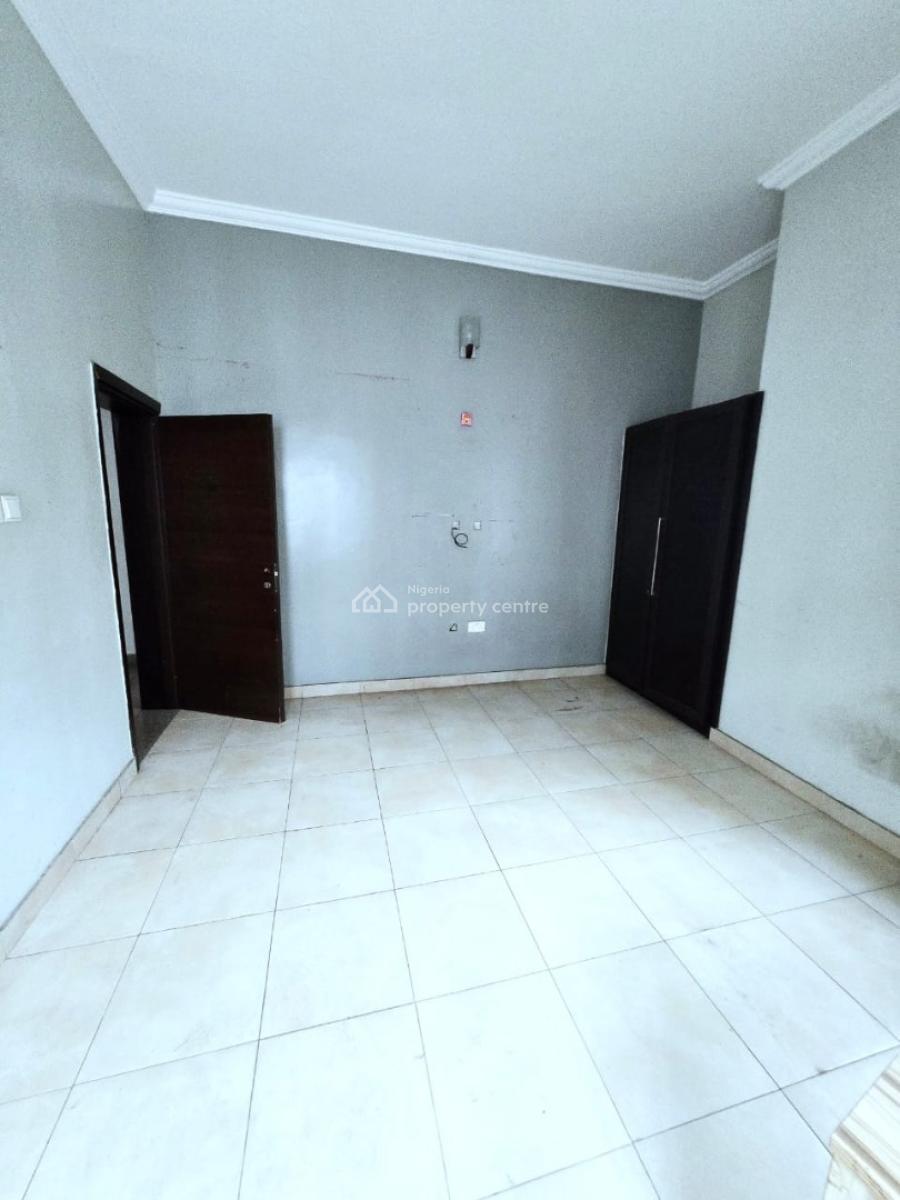 Self Serviced 2 Bedroom Apartment, Lekki Phase 1, Lekki, Lagos, Flat / Apartment for Rent