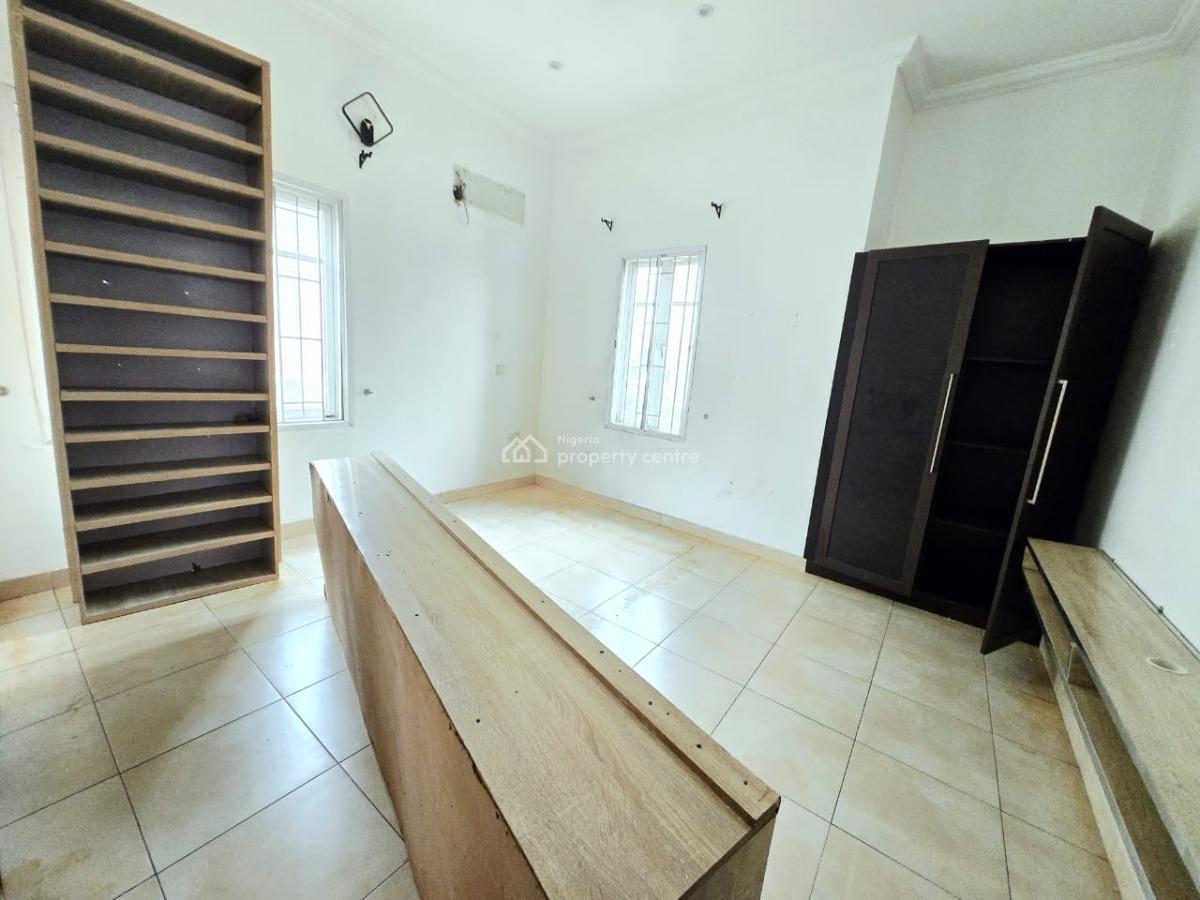 Self Serviced 2 Bedroom Apartment, Lekki Phase 1, Lekki, Lagos, Flat / Apartment for Rent