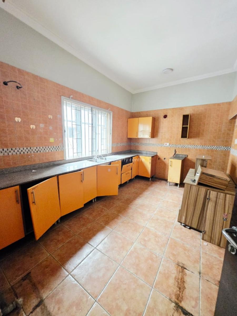 Self Serviced 2 Bedroom Apartment, Lekki Phase 1, Lekki, Lagos, Flat / Apartment for Rent