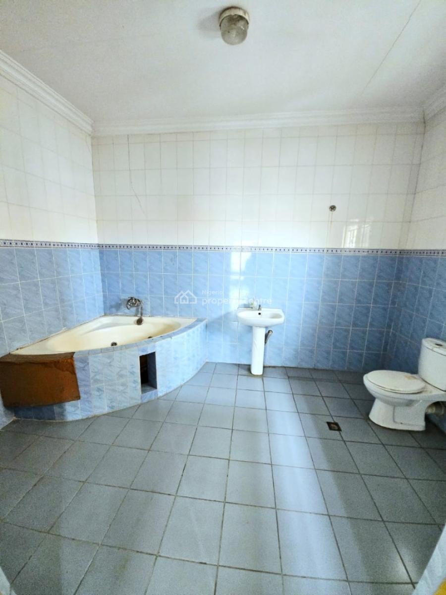 Commercial 5 Bedroom Detached House, Lekki Phase 1, Lekki, Lagos, Office Space for Rent