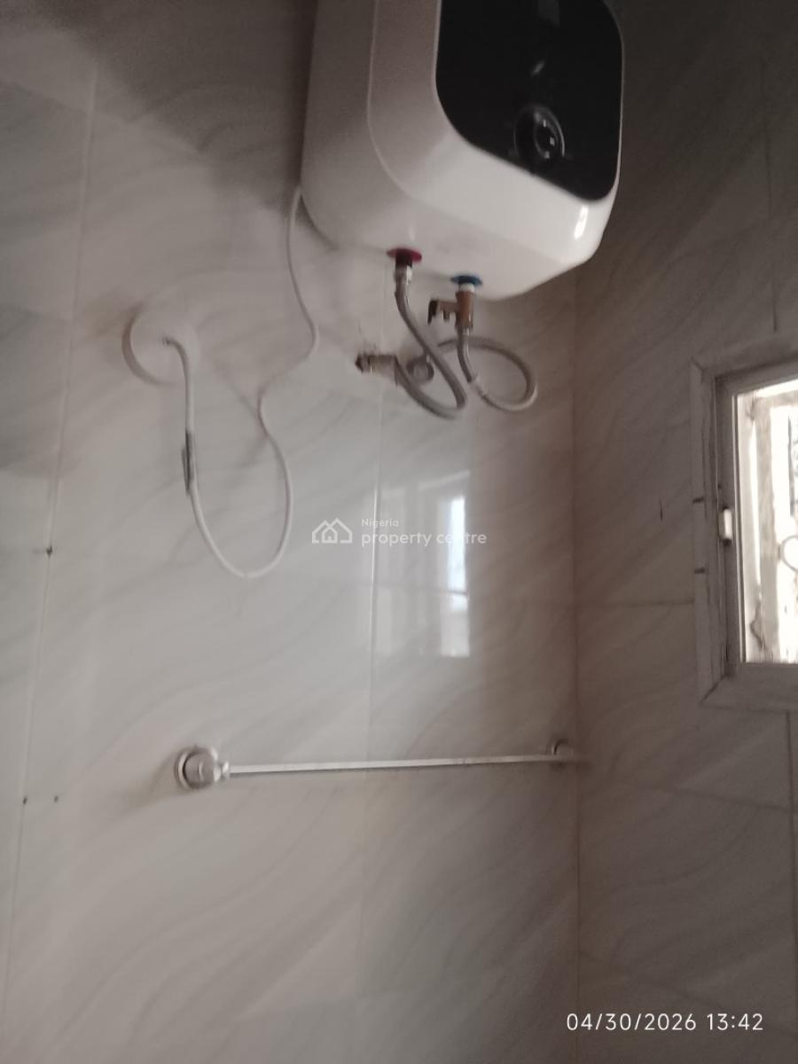 Standard Room Size Bq with Toilet and 24  Hours Light, Tennis Court, Chevron, Lekki, Lagos, Flat / Apartment for Rent