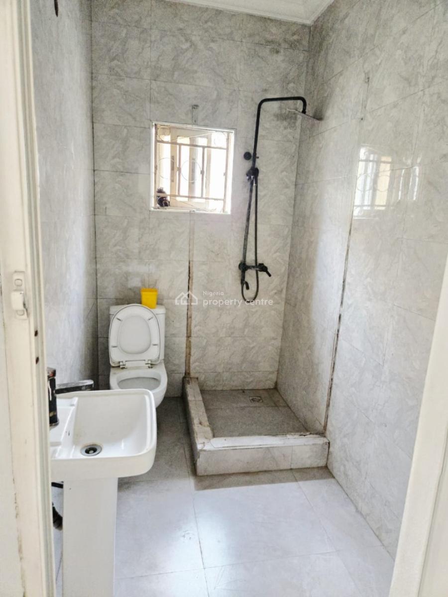 Commercial 4 Bedroom Semi-detached Duplex, Lekki Phase 1, Lekki, Lagos, Office Space for Rent
