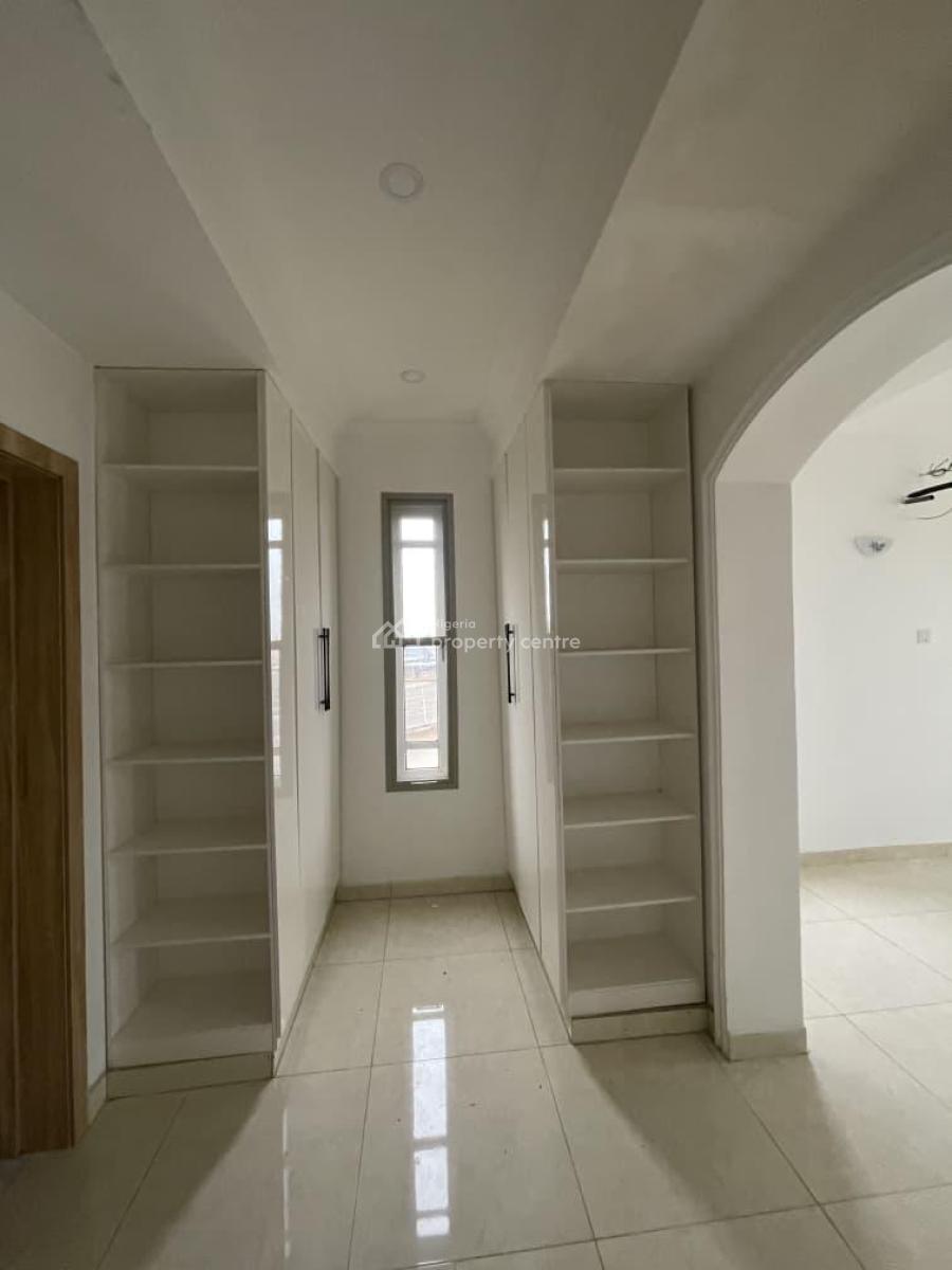 8 Bedroom Detached Duplex with 2 Rooms Bq, Gowon Estate, Egbeda, Alimosho, Lagos, Detached Duplex for Sale