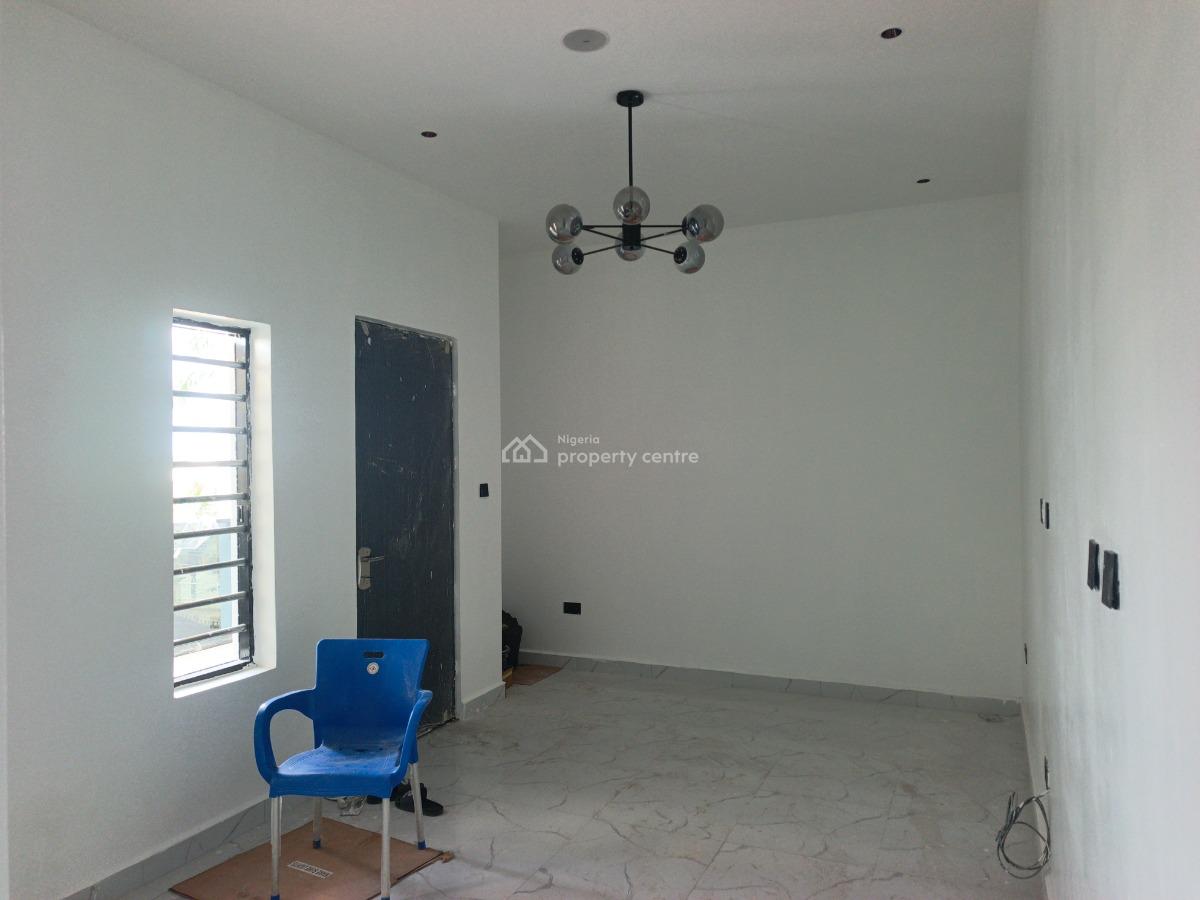 5 Bedroom Duplex, Off Akpu Road, Asaba, Delta, Detached Duplex for Sale