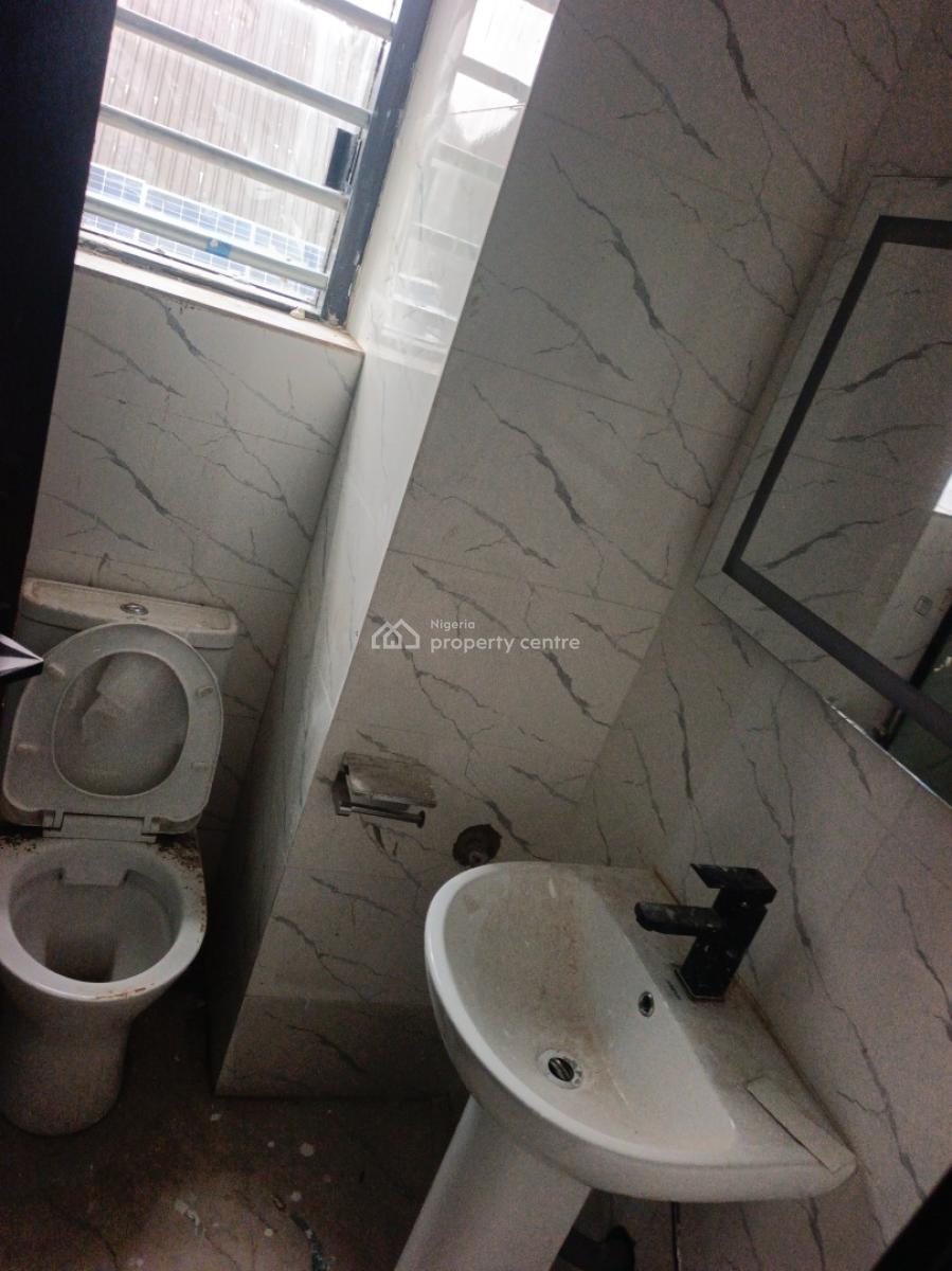 5 Bedroom Duplex, Off Akpu Road, Asaba, Delta, Detached Duplex for Sale