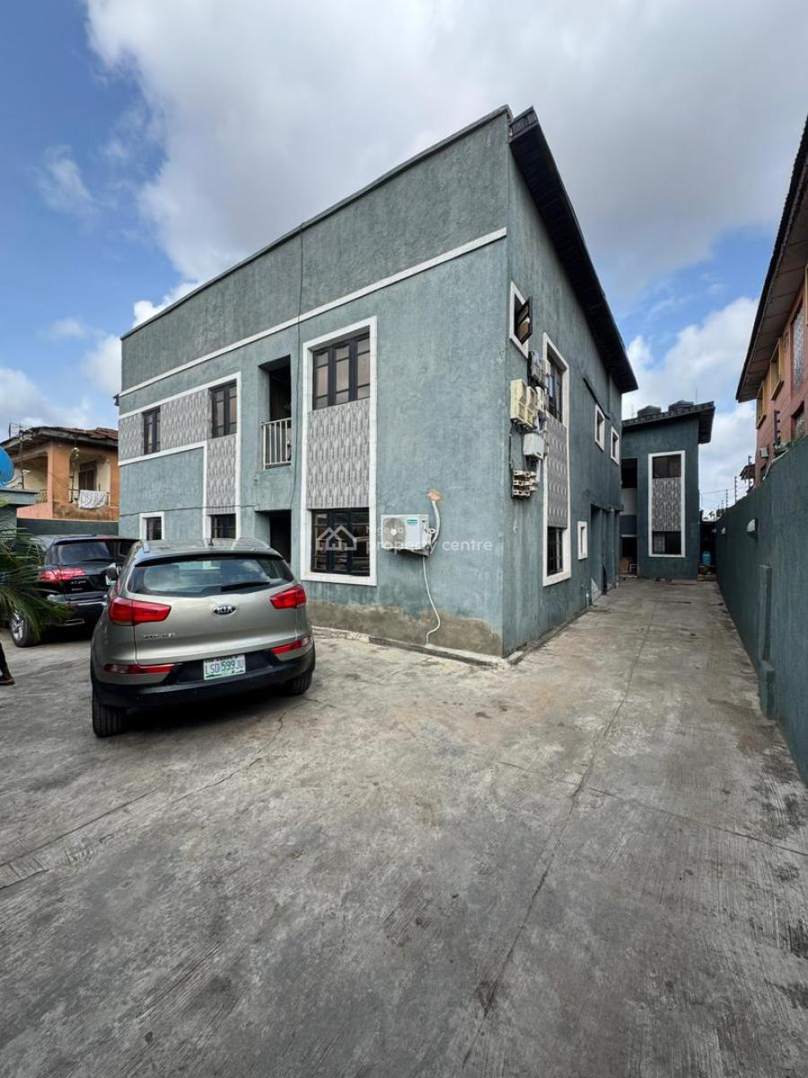 Very Strong Storey Building with Block of Flats, Lawanson Itire, Surulere, Lagos, Block of Flats for Sale