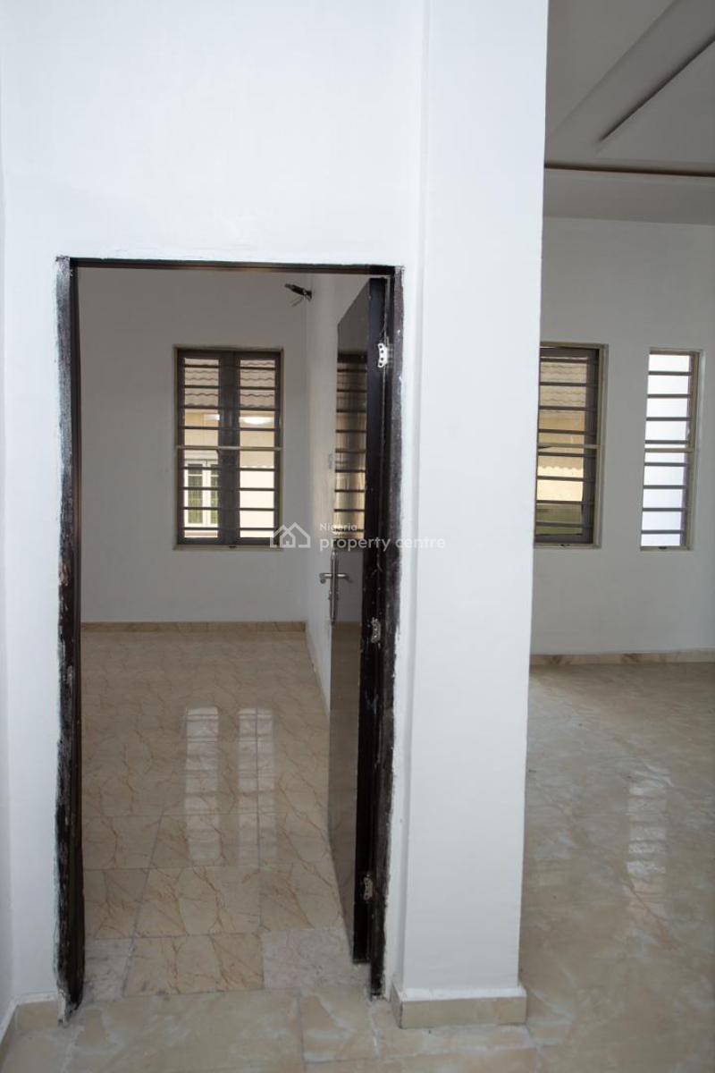 Block of Flats, Ibrahim Odofin Street, Osapa, Lekki, Lagos, Block of Flats for Sale