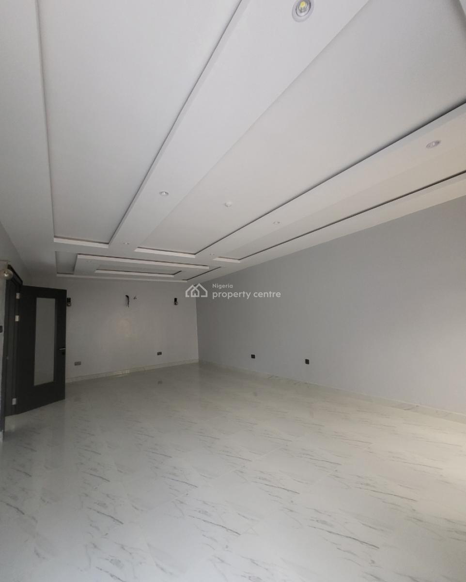 Luxurious Massive 3bedroom Flat with Bq, By Total Estate, Gaduwa, Abuja, Terraced Duplex for Rent