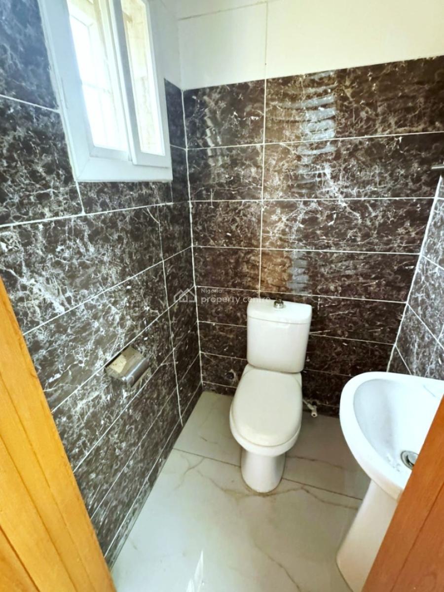 Clean 5 Bedroom Fully Detached Duplex, Lekki Phase 1, Lekki, Lagos, Detached Duplex for Rent