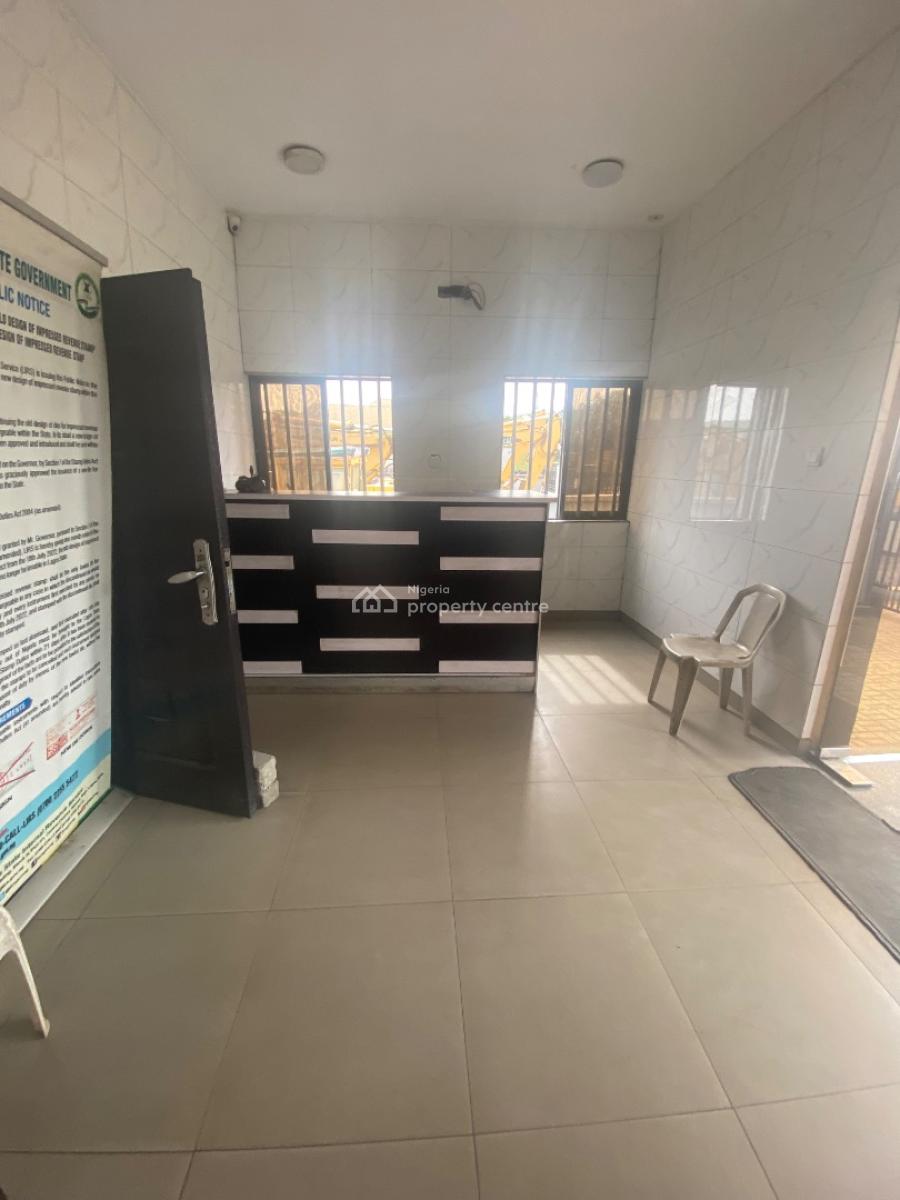 200 Square Meter Office Space, Ogolonto Area, Agric, Ikorodu, Lagos, Commercial Property for Rent
