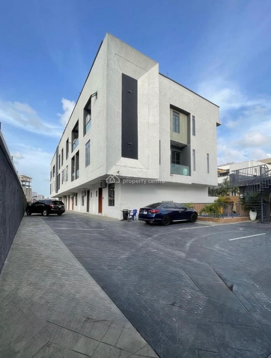 Serviced 2 Bedroom Apartments with Pool and Gym, Lekki Phase 1, Lekki, Lagos, Flat / Apartment for Rent