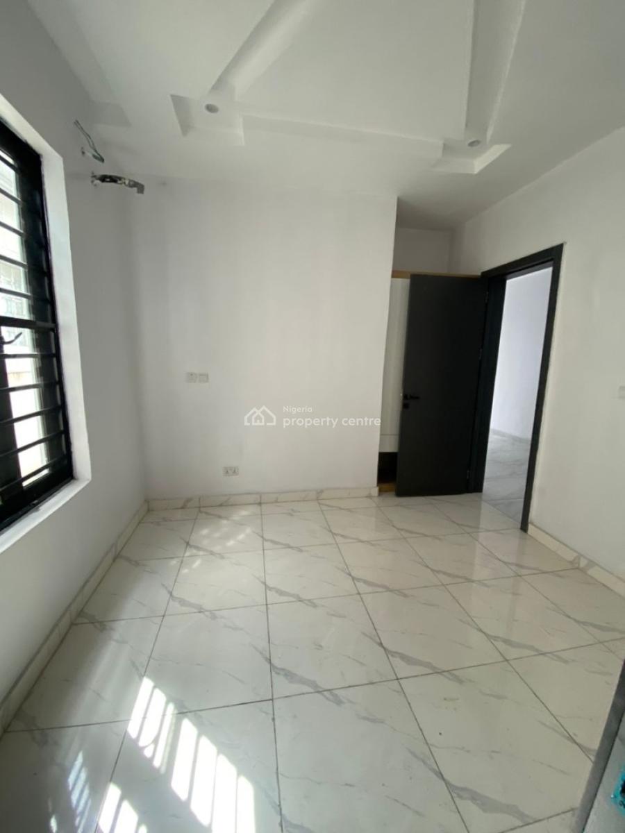 Elegant 4 Bedroom Semi-detached House with Maid Room, Chevron, Lekki, Lagos, Semi-detached Duplex for Sale