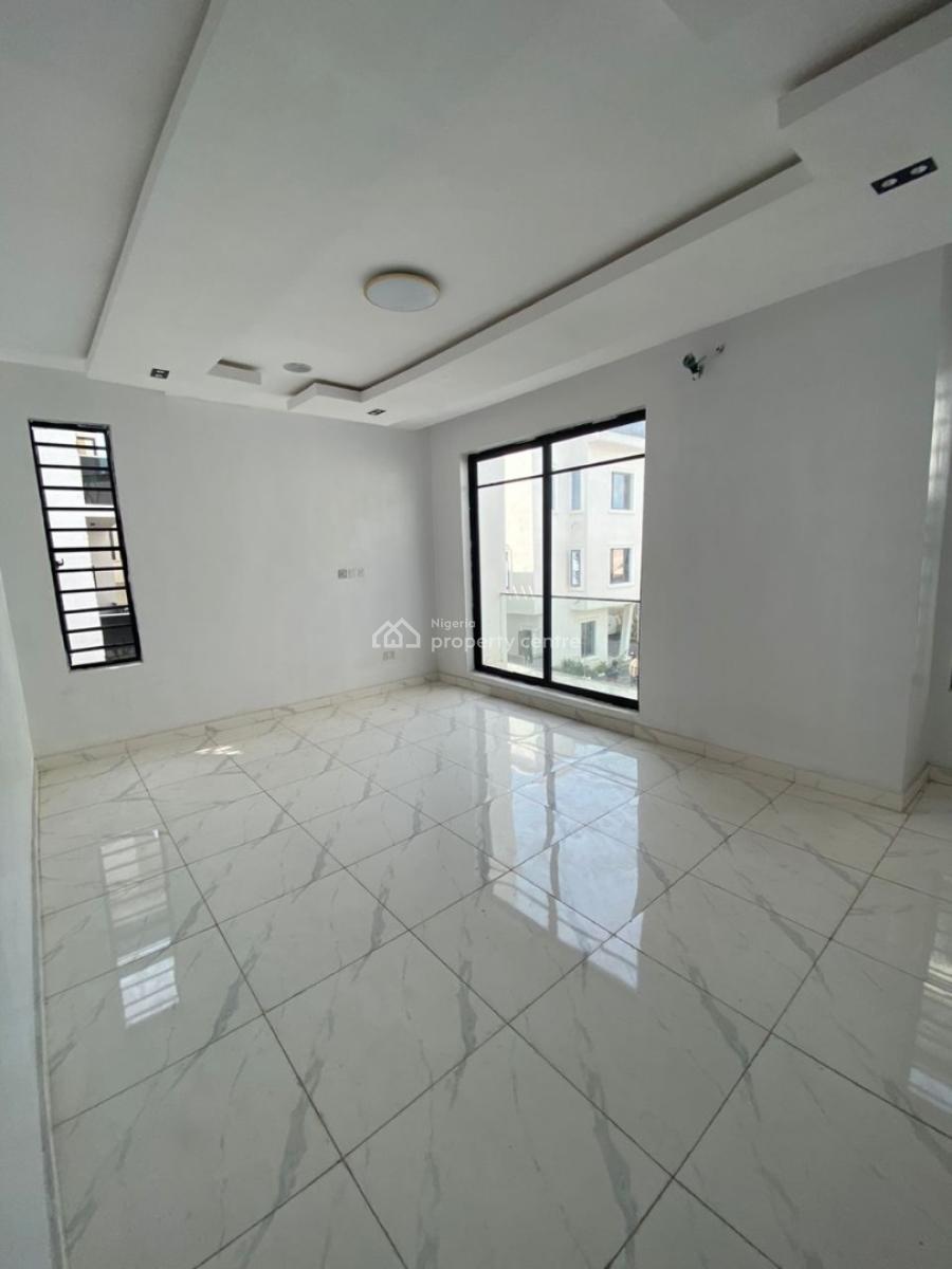 Elegant 4 Bedroom Semi-detached House with Maid Room, Chevron, Lekki, Lagos, Semi-detached Duplex for Sale